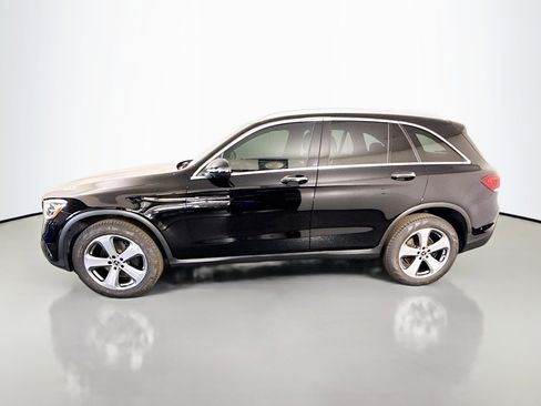 Used 2022 Mercedes-Benz GLC 300 image 6