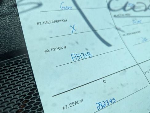 Used 2023 Toyota Corolla Cross XLE w/ Convenience Package AWD/4WD image 11