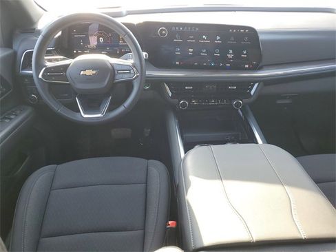 Used 2025 Chevrolet Tahoe LS image 10