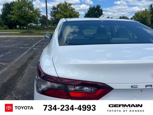 Used 2022 Toyota Camry LE FWD image 16