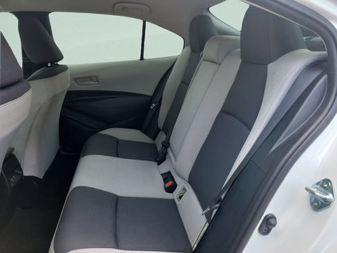 Certified 2025 Toyota Corolla LE FWD image 16