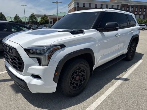 Used 2025 Toyota Sequoia TRD Pro AWD/4WD image 1