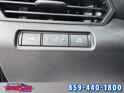 Used 2025 Nissan Altima 2.5 SR image 28