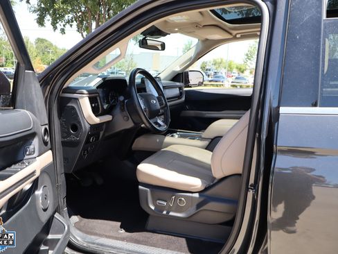 Used 2023 Ford Expedition Max Limited RWD image 26