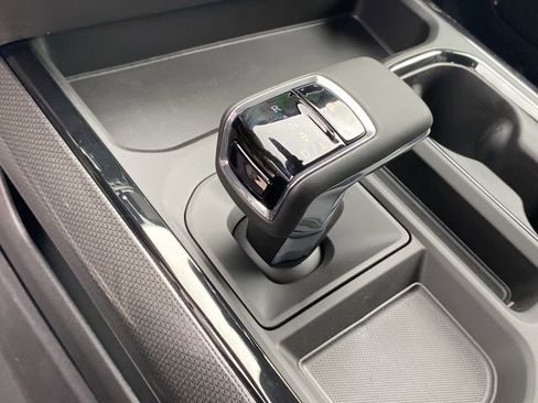 New 2026 Chevrolet Silverado 1500 ZR2 w/ LPO, Dark Essentials Package image 21