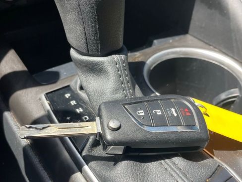 Used 2023 Toyota Camry LE w/ Protection Package (Q2) (TMS) FWD image 10