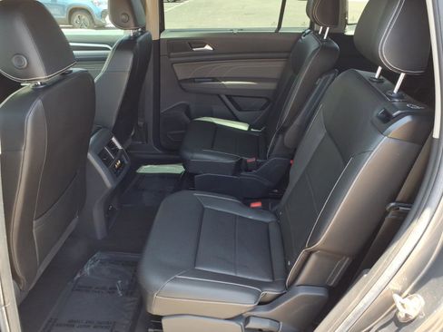 Certified 2023 Volkswagen Atlas SE AWD/4WD image 23