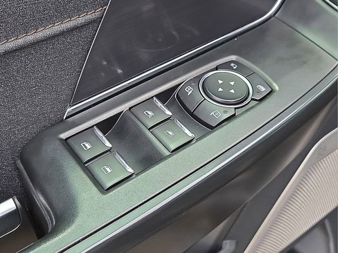 Used 2022 Ford F150 Raptor w/ Equipment Group 801A High image 22