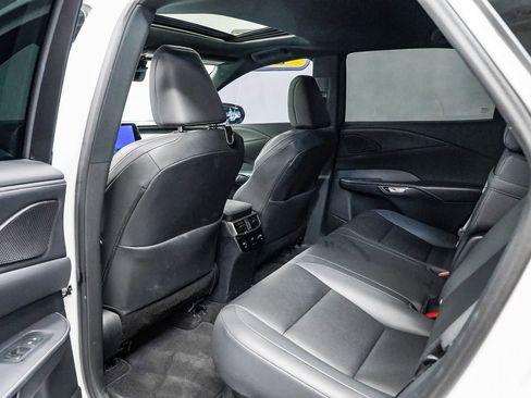 Used 2024 Lexus RX 350h w/ Convenience Package AWD/4WD image 19