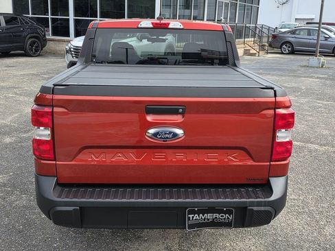 Used 2022 Ford Maverick XLT FWD image 4