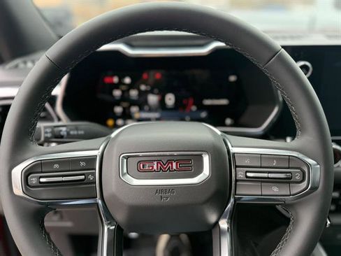 New 2026 GMC Canyon Elevation w/ Convenience Package image 16