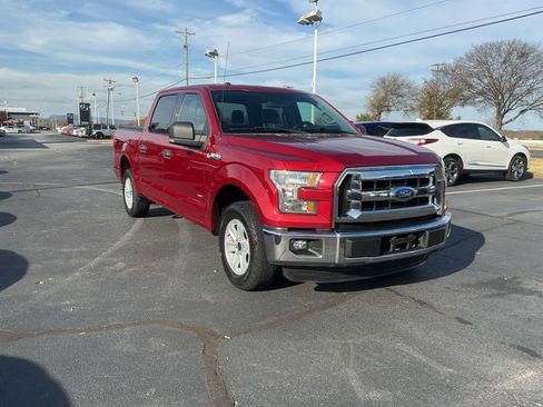 Used 2016 Ford F150 XLT w/ Equipment Group 301A Mid image 6
