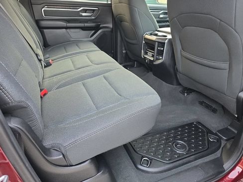 Used 2019 RAM 1500 Big Horn AWD/4WD image 17