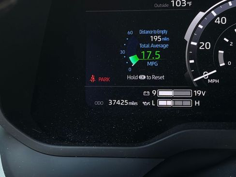 Used 2024 Toyota Sequoia Capstone AWD/4WD image 51