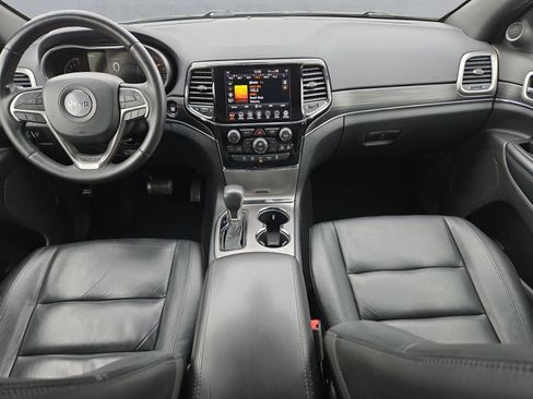 Used 2020 Jeep Grand Cherokee Limited image 9