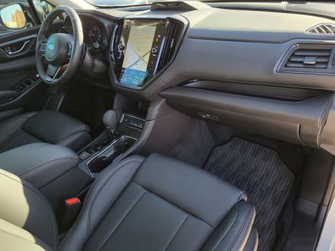 Certified 2025 Subaru Ascent Bronze Edition image 9