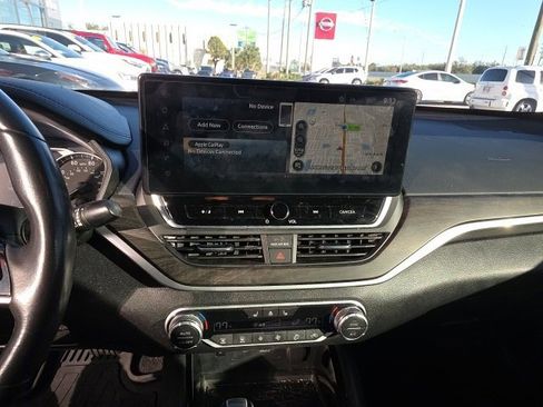 Used 2023 Nissan Altima 2.5 SL image 19