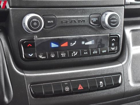 Used 2025 RAM ProMaster 2500 w/ U-Haul Equipment Group image 24