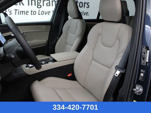 New 2026 Volvo XC90 T8 Ultra w/ Protection Package Premier image 14