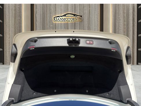 Used 2022 Mercedes-Benz S 500 4MATIC w/ AMG Line Package image 46