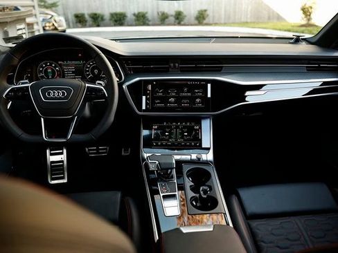 New 2026 Audi RS 7 Performance image 27