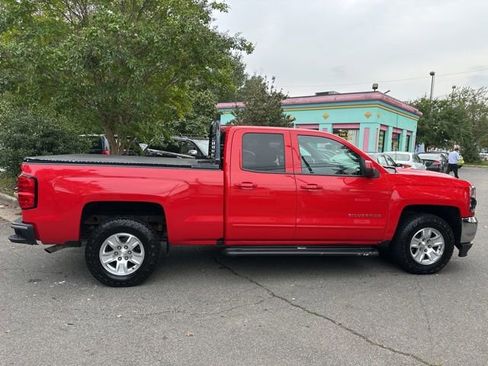 Used 2019 Chevrolet Silverado 1500 LT AWD/4WD image 7