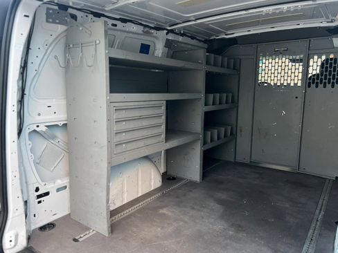 Used 2020 Mercedes-Benz Metris w/ Safety Package image 29