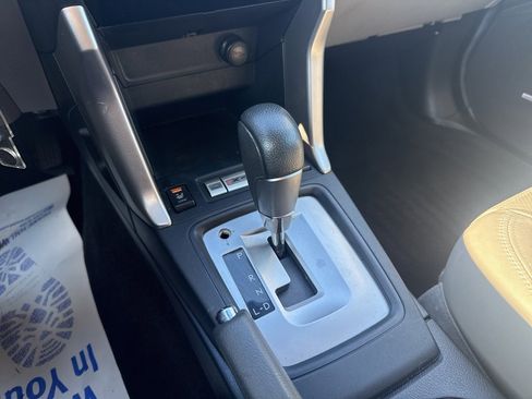 Used 2017 Subaru Forester 2.5i Limited image 15