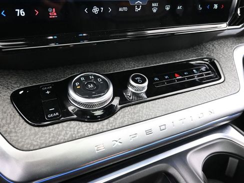 New 2025 Ford Expedition Tremor image 22