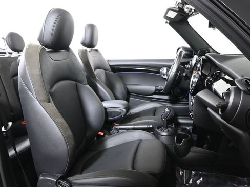 Certified 2023 MINI Cooper S image 33