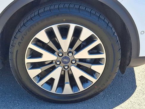 Used 2020 Ford Escape Titanium AWD/4WD image 27