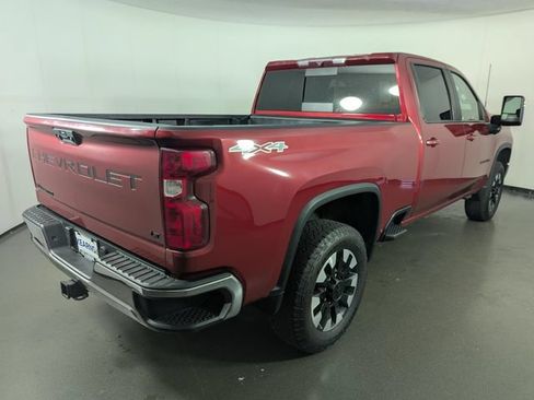 Used 2020 Chevrolet Silverado 2500 LT w/ Convenience Package AWD/4WD image 8