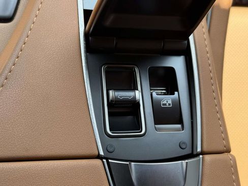 Used 2022 Lexus LC 500 Convertible w/ Touring Package RWD image 24