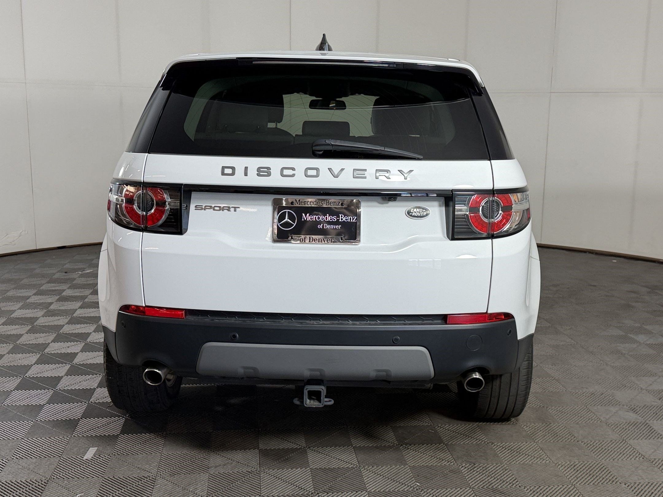 Used 2019 Land Rover Discovery Sport SE AWD/4WD image 10