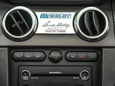 Used 2008 Ford Mustang Shelby GT500 RWD image 38