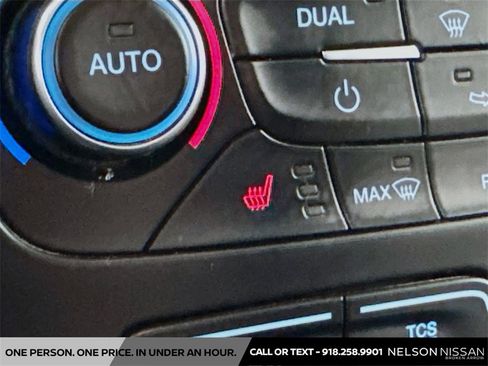 Used 2019 Ford Transit Connect Titanium w/ Titanium Premium Package image 20