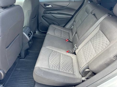 Used 2019 Chevrolet Equinox LT AWD/4WD image 18