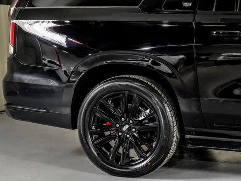 Used 2021 Cadillac Escalade ESV Sport w/ Driver Assist Tech Package image 6