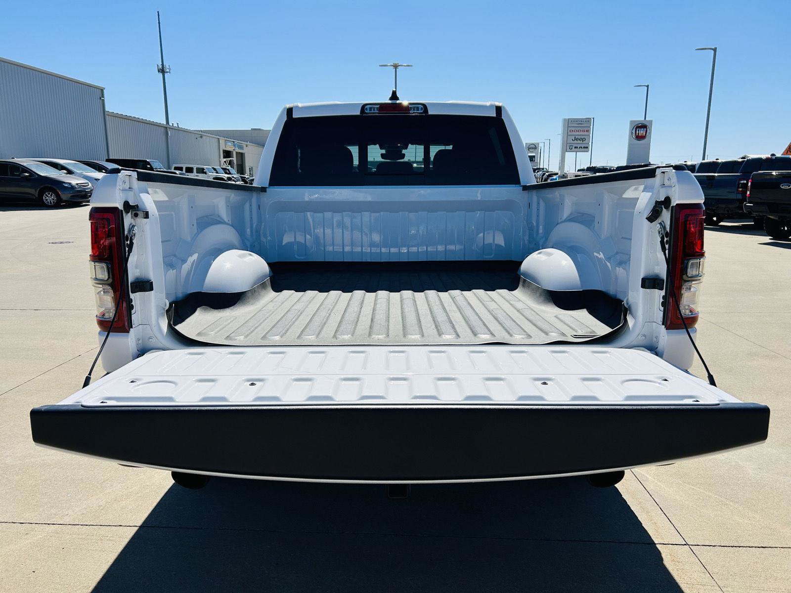 Used 2023 RAM 1500 Big Horn AWD/4WD image 27