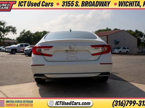 Used 2018 Honda Accord LX image 4