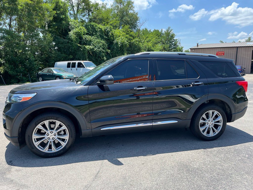 Used 2021 Ford Explorer Limited AWD/4WD image 5