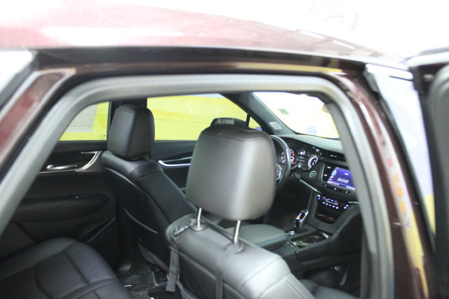 Used 2020 Cadillac XT5 Premium Luxury AWD/4WD image 10