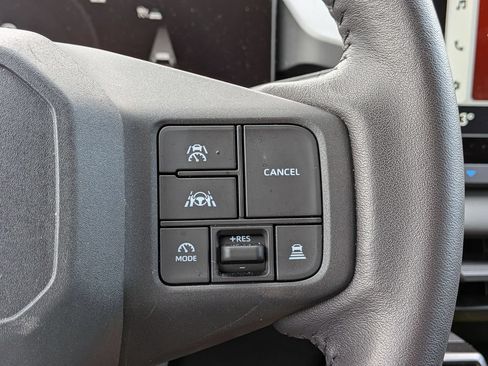 Used 2026 Toyota RAV4 XLE Premium AWD/4WD image 22