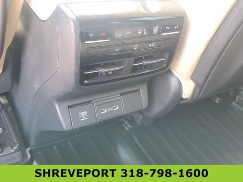 Used 2024 Acura MDX FWD w/ Technology Package image 22