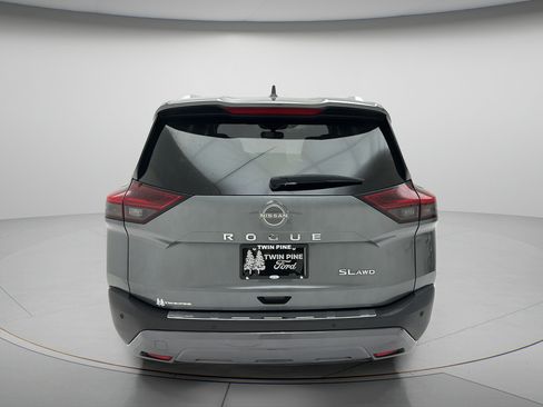 Used 2023 Nissan Rogue SL w/ SL Premium Package AWD/4WD image 7