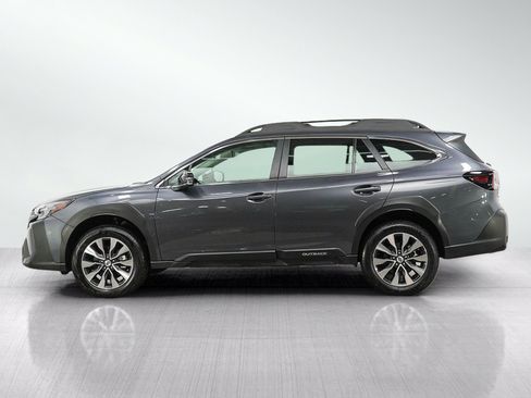 Used 2025 Subaru Outback Limited XT AWD/4WD image 2