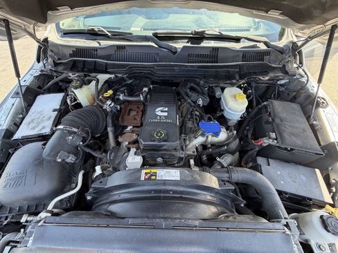 Used 2014 RAM 3500 Laramie AWD/4WD image 32
