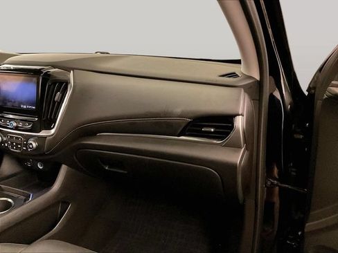 Used 2021 Chevrolet Traverse RS AWD/4WD image 15