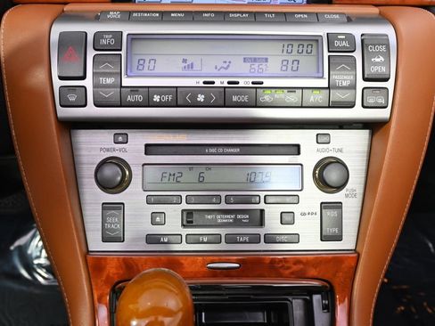 Used 2003 Lexus SC 430 Convertible RWD image 31