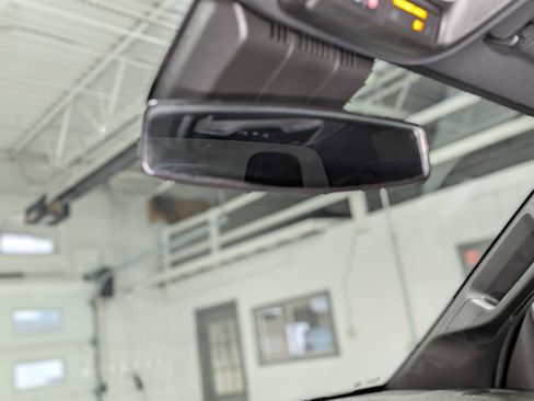 Used 2023 Chevrolet Colorado W/T RWD image 33
